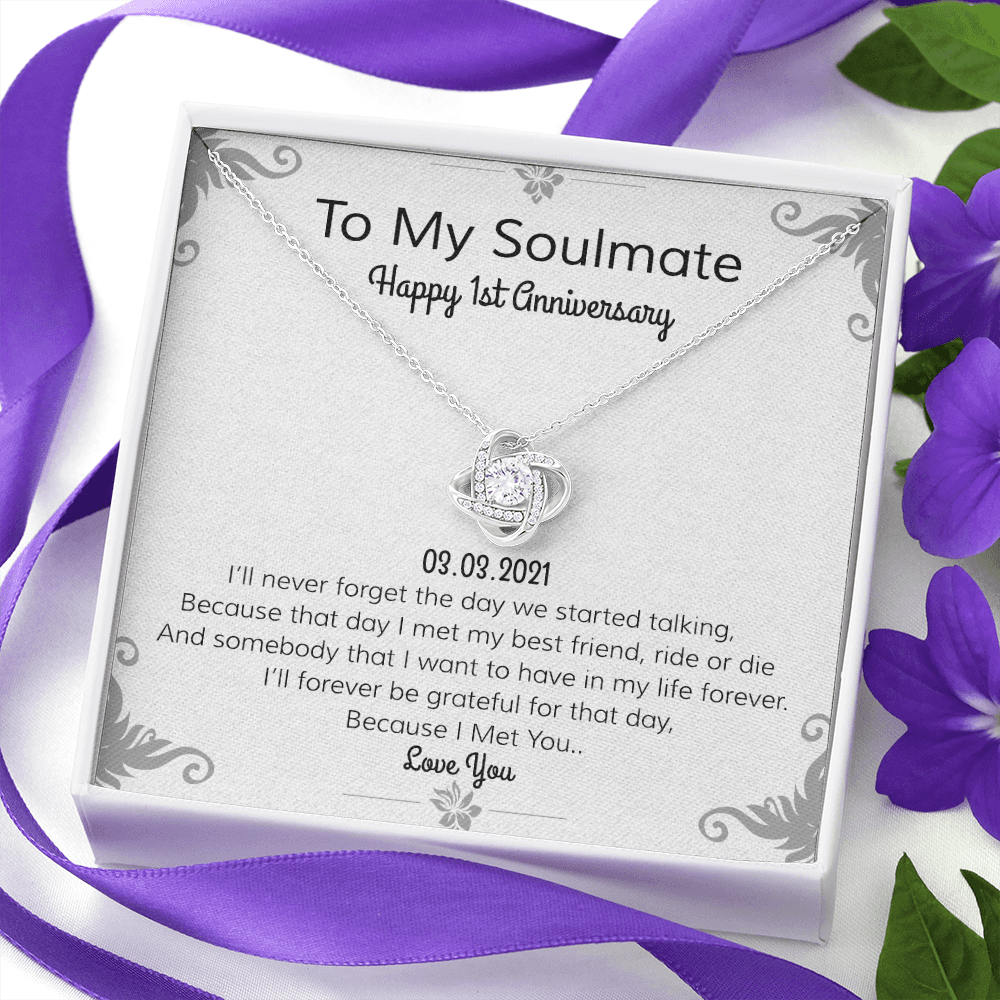 Custom Anniversary No & Date Romantic Gift | Day We Met | Anniversary Gift Locket | Personalized Forever Gifts