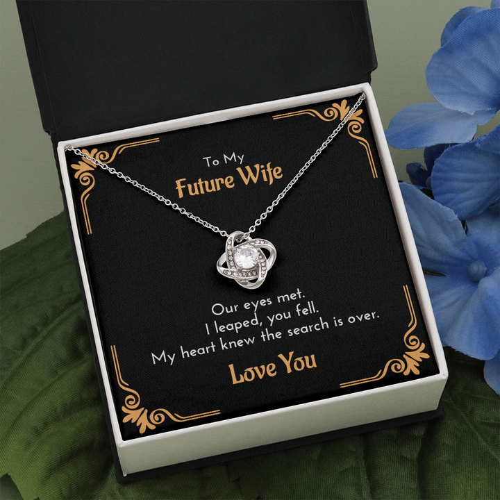 Romantic jewelry hotsell for her